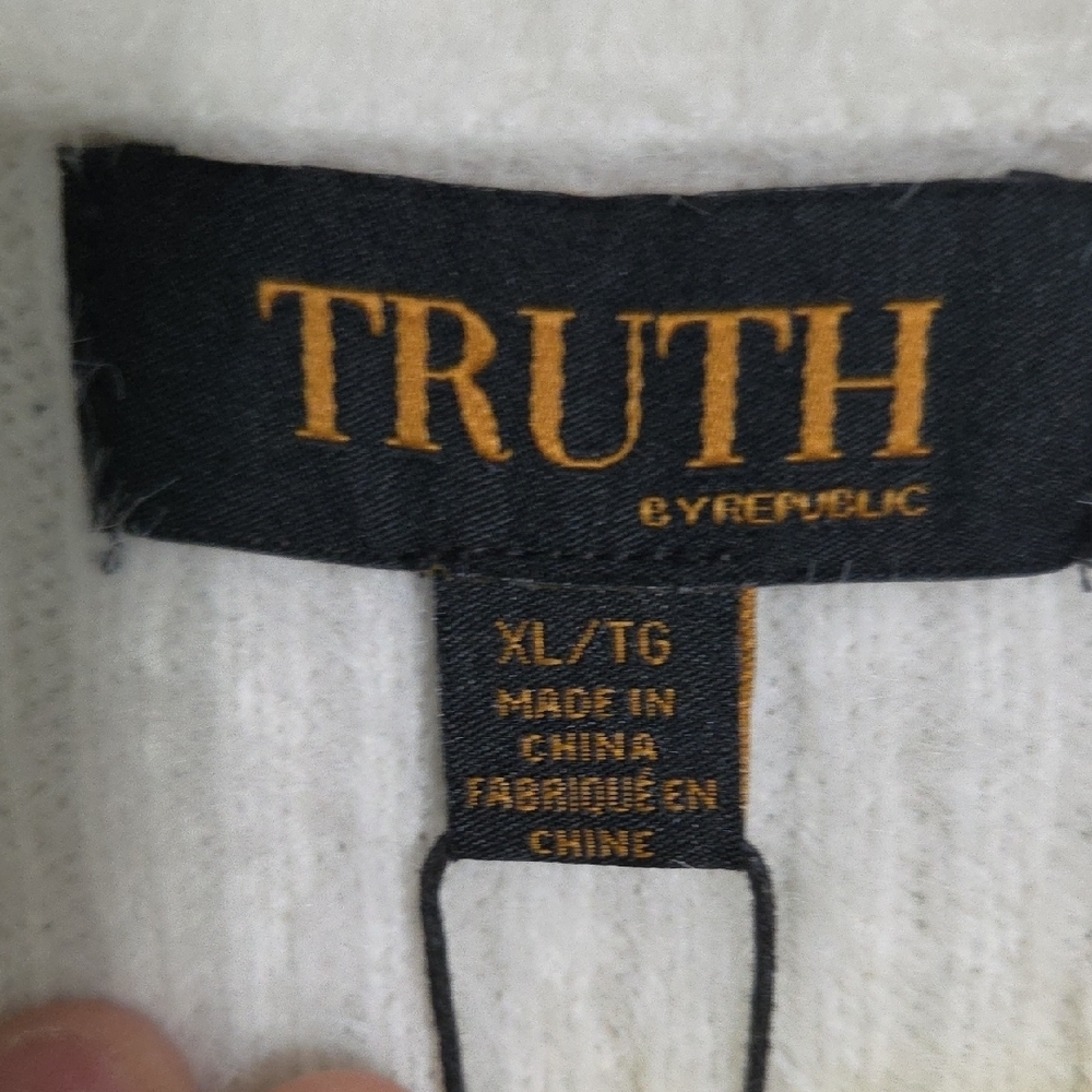 Truth Cream V-Neck Button-Up Fuzzy Cardigan - Picture 6 of 10
